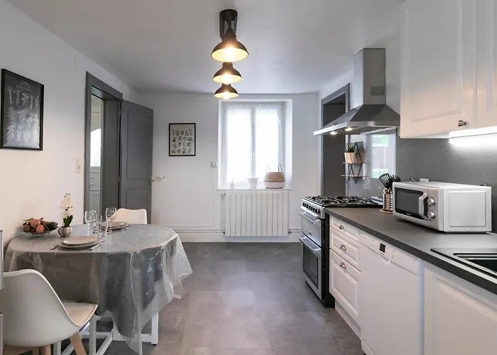 Appart-hotel-darney Feriehus Darney